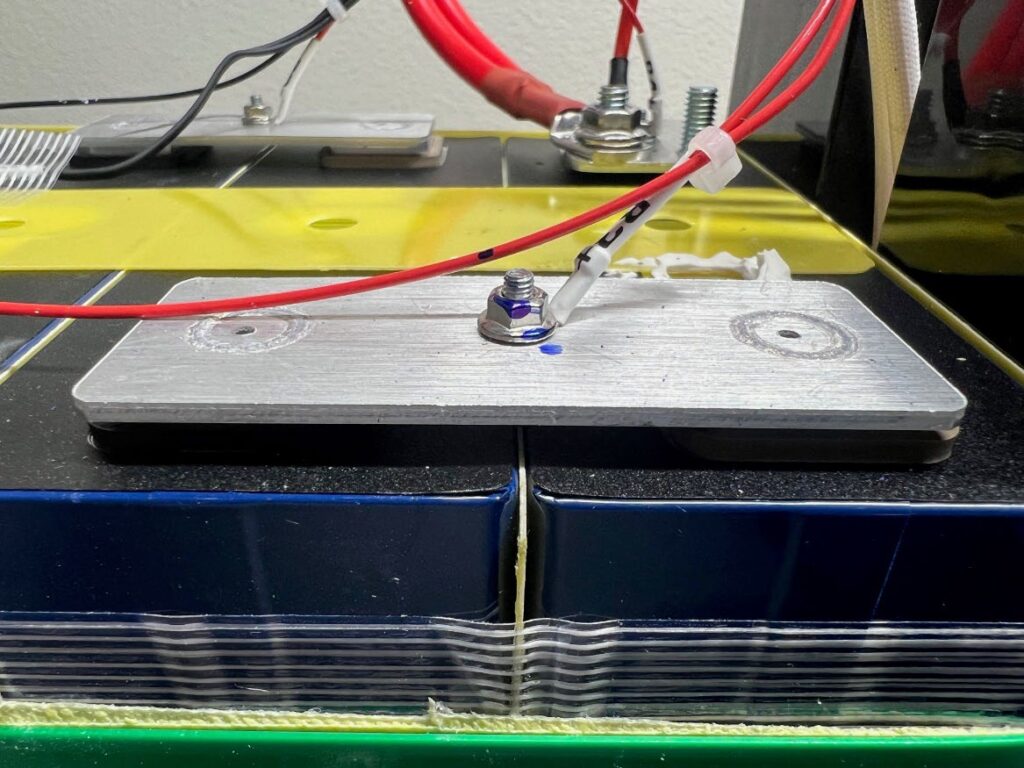 Thick cell -to-cell connections (0.080”) with laser welds. This results in high contact area, low electrical resistance, and high shock/vibration resistance.